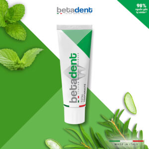 Kem đánh răng BETADENT TOTAL bảo vệ toàn diện, hỗ trợ ngăn ngừa sâu răng và mảng bám 100ml